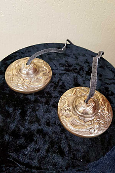 Караталы непальские Тинча с драконами, диаметр 7,4см