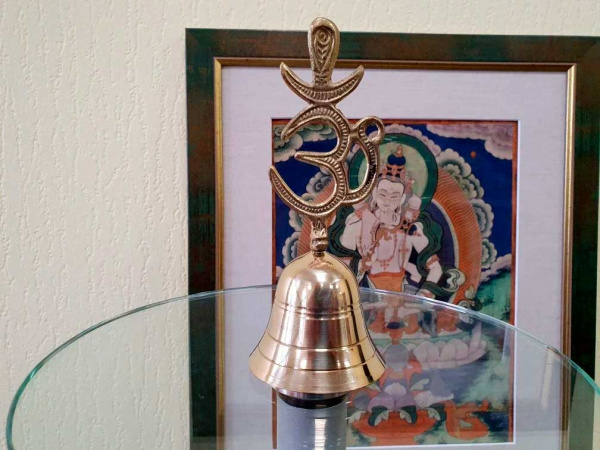 Колокольчик индийский с символом ОМ