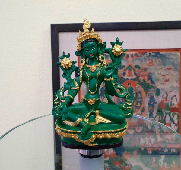 Зеленая Тара, буддийская статуэтка из полистоуна, высота 13,5см